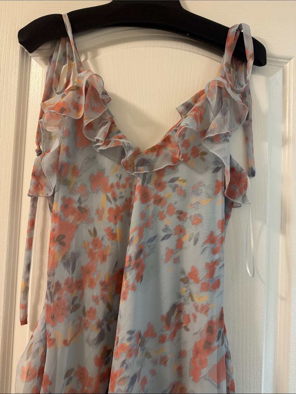 Steve Madden Floral Ruffle Maxi Dress in Light Blue and Coral XL - Picture 6 of 13